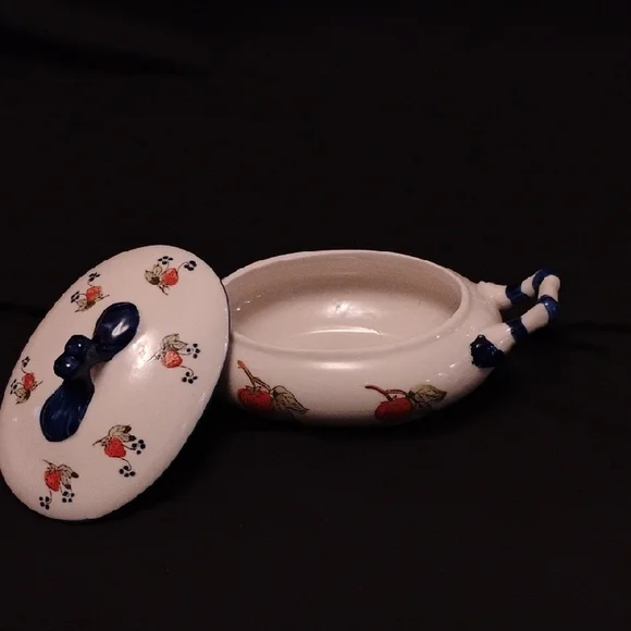 Vintage-Style Strawberry Ceramic Tureen with Lid | Blue Handle Detail | 9" Wide - Picture 4 of 7